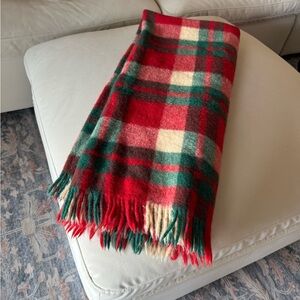 L.L.Bean Vintage Heritage Plaid Holiday Throw Blanket - Red, Green, Cream